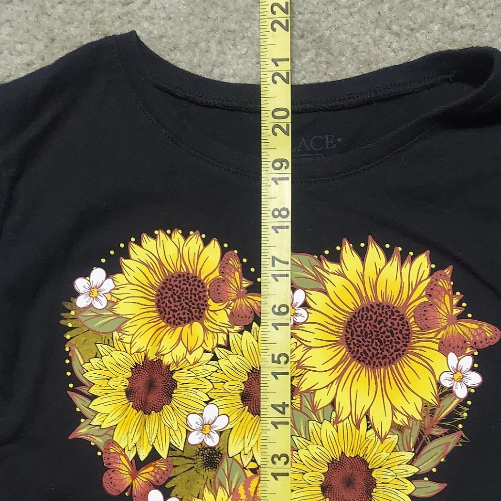 The Children's Place Girls XXL Black Tee with Sunflower Heart Graphic